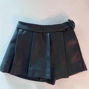 Zara Black Pleated Skirt with Buckle